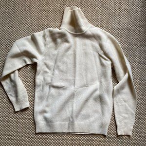 Uniqlo roll neck wool sweater